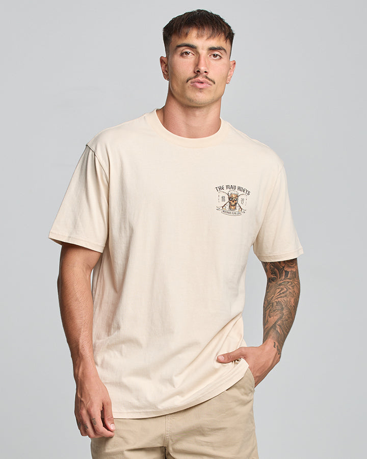 STILL HOOKED FOR LIFE | SS TEE - CEMENT