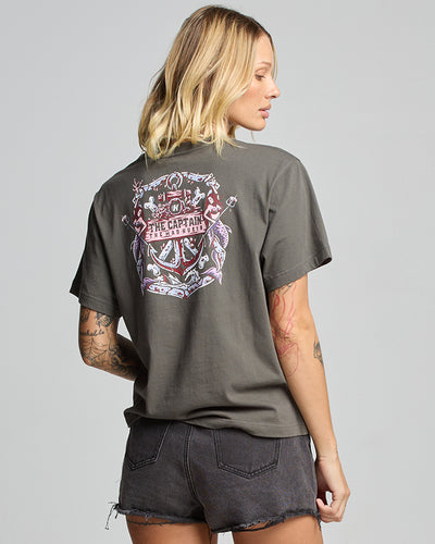 DEEP SEA CAPTAIN | WOMENS SS TEE - CHARCOAL