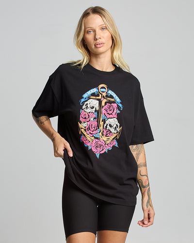 SKULLS AND ROSES | WOMENS OVERSIZED SS TEE - BLACK