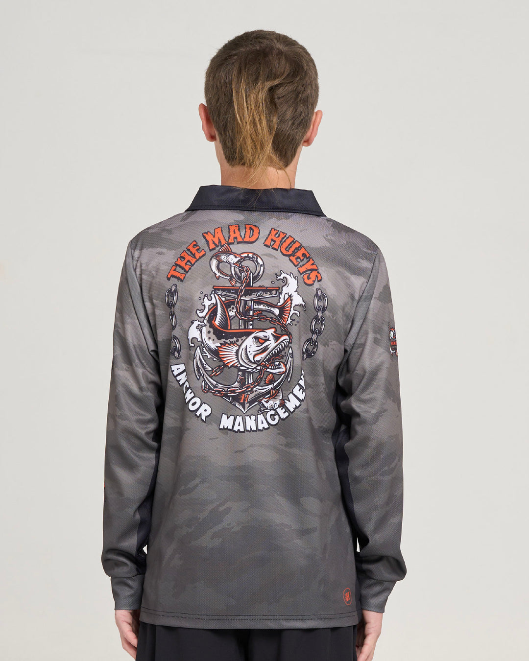 ANCHOR MANAGEMENT | YOUTH UPF 50+ FISHING JERSEY - FADED DUST