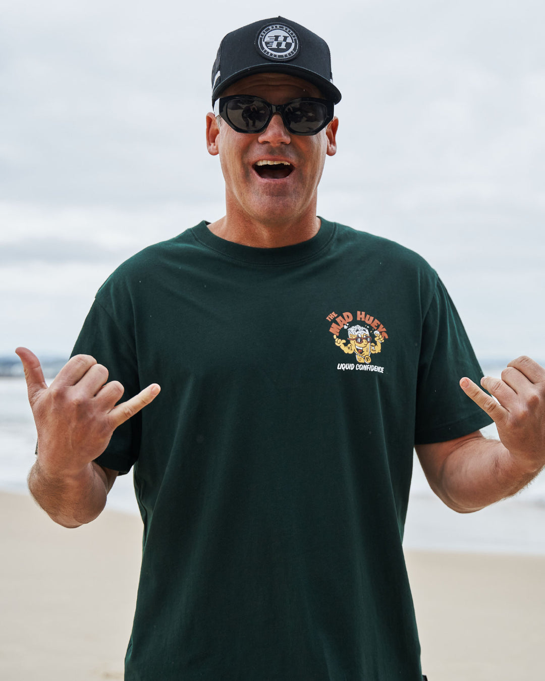 LIQUID CONFIDENCE | SS TEE - PINE GREEN