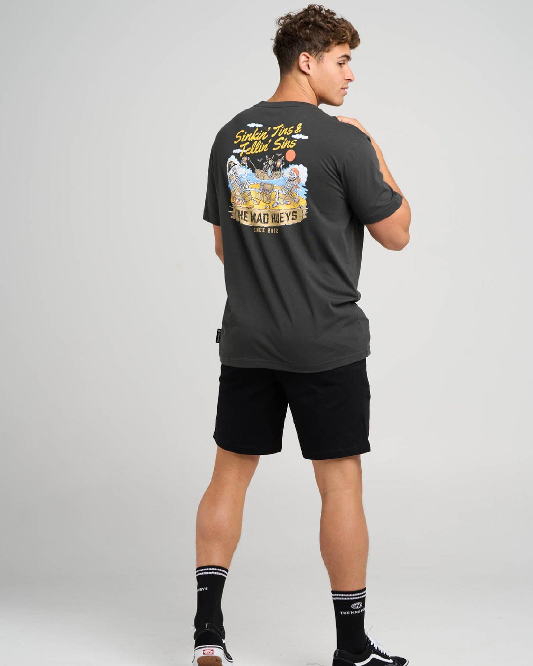 SINKIN TINS | SS TEE - VINTAGE BLACK