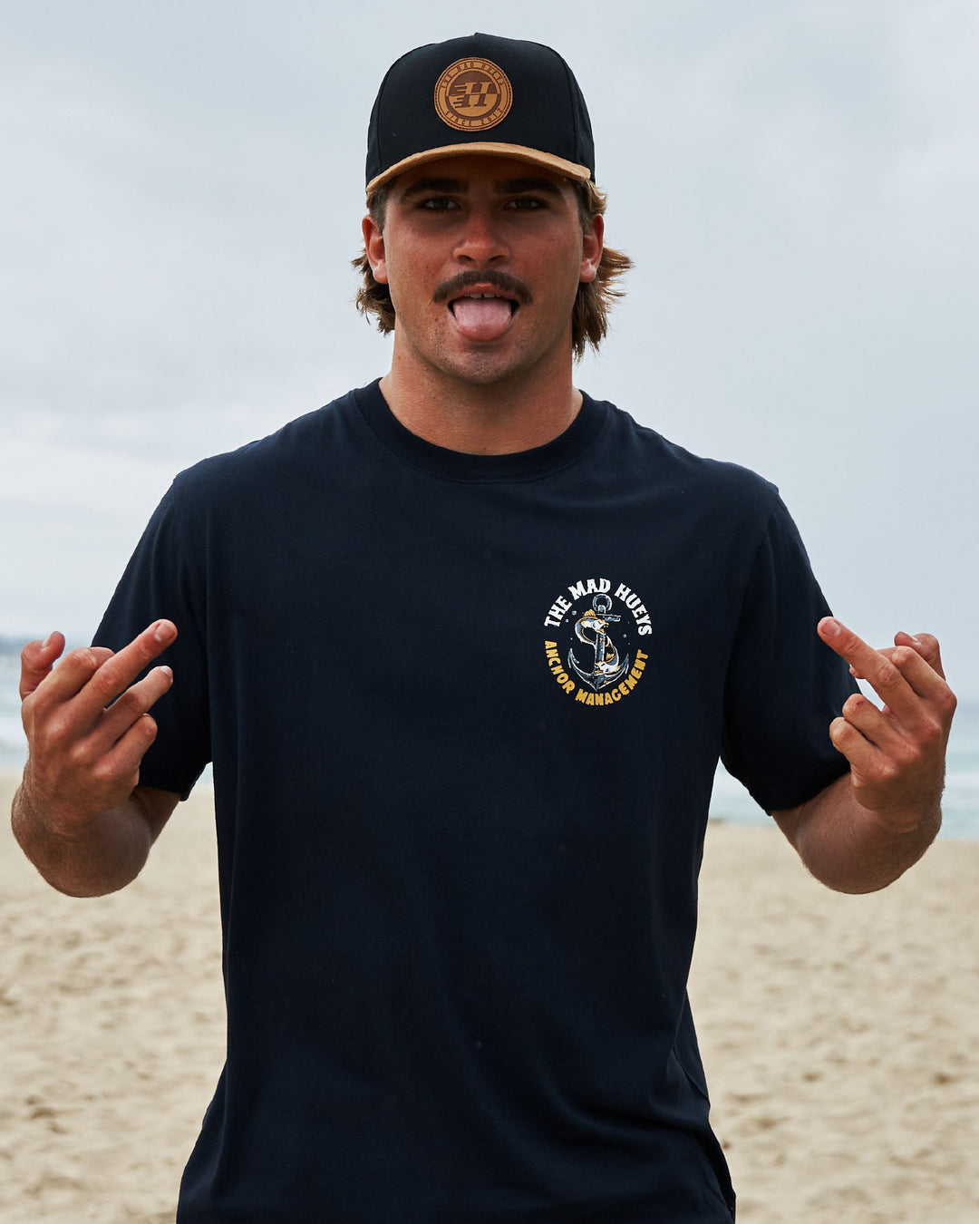 ANCHOR MANAGEMENT | SS TEE - NAVY