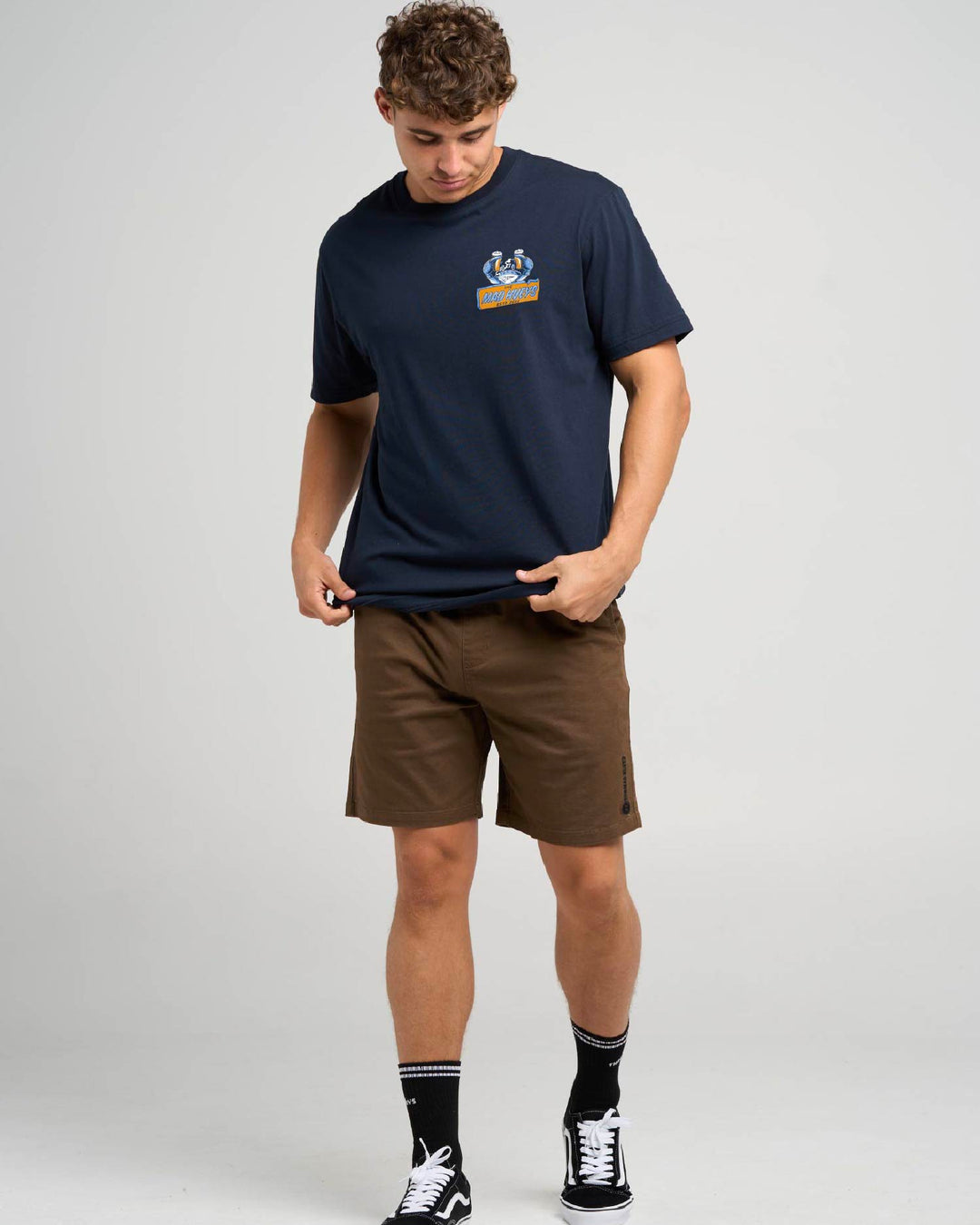 CRABBING A BEER | SS TEE - NAVY