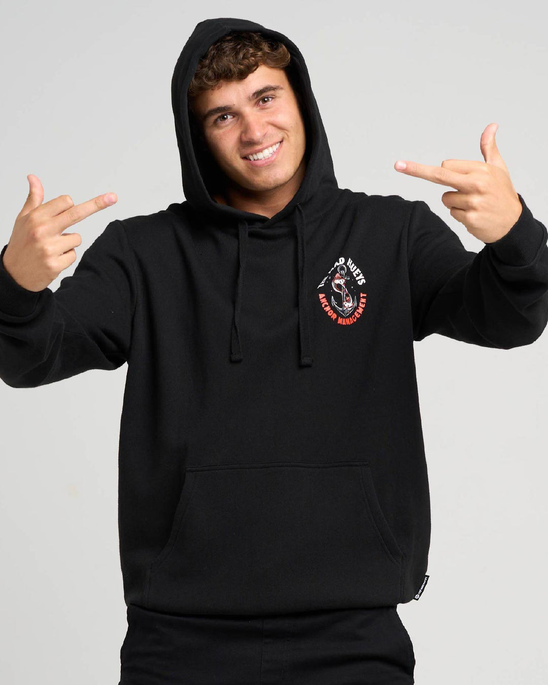 ANCHOR MANAGEMENT | HOODED PULLOVER - BLACK
