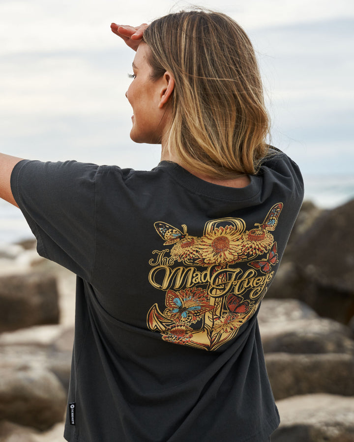 BUTTERFLY ANCHOR | WOMENS SS TEE - VINTAGE BLACK