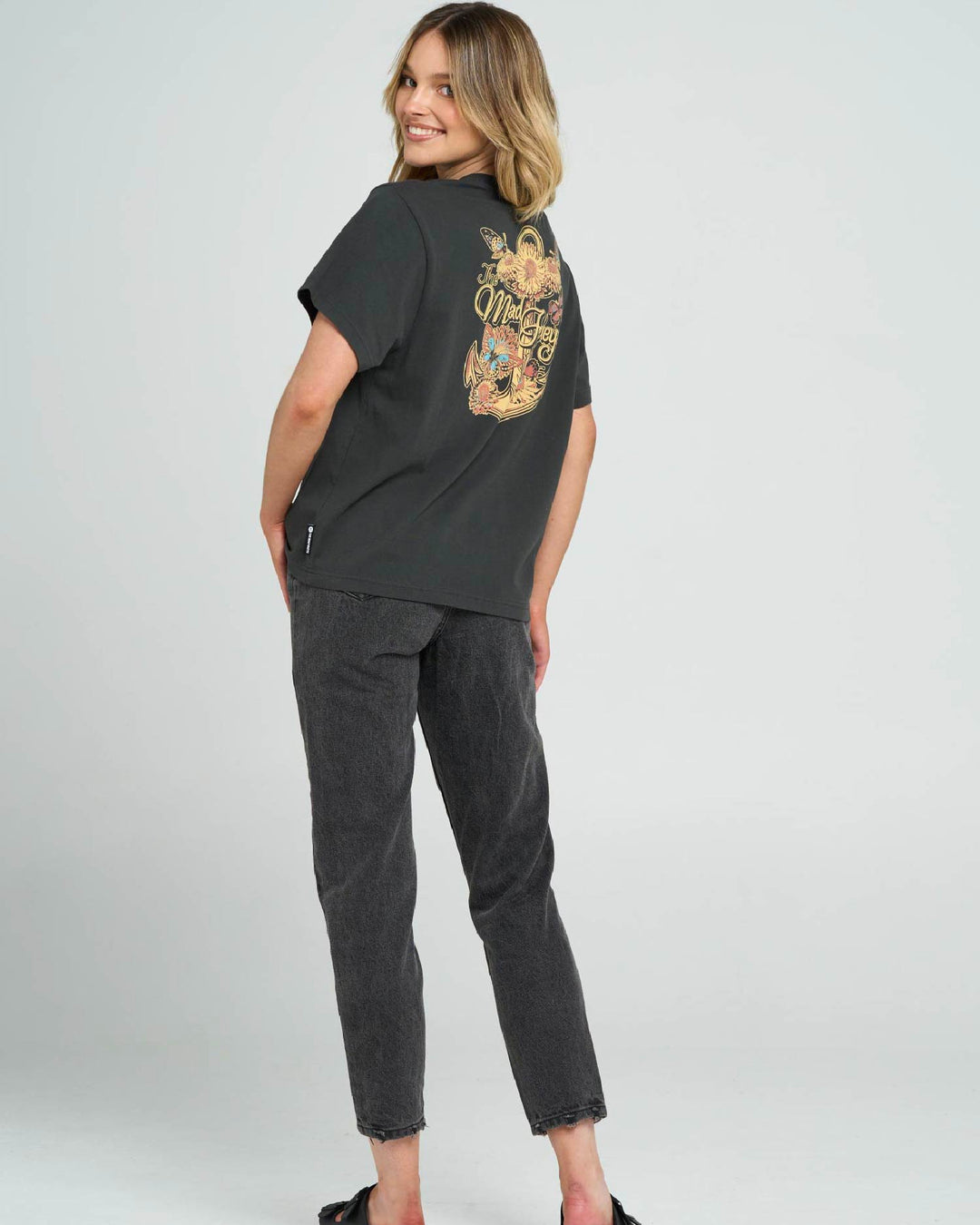 BUTTERFLY ANCHOR | WOMENS SS TEE - VINTAGE BLACK