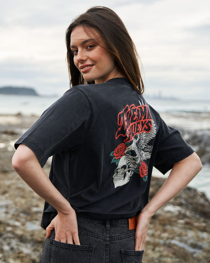 FREEDOM FOREVER | WOMENS BOXY TEE - WASHED BLACK