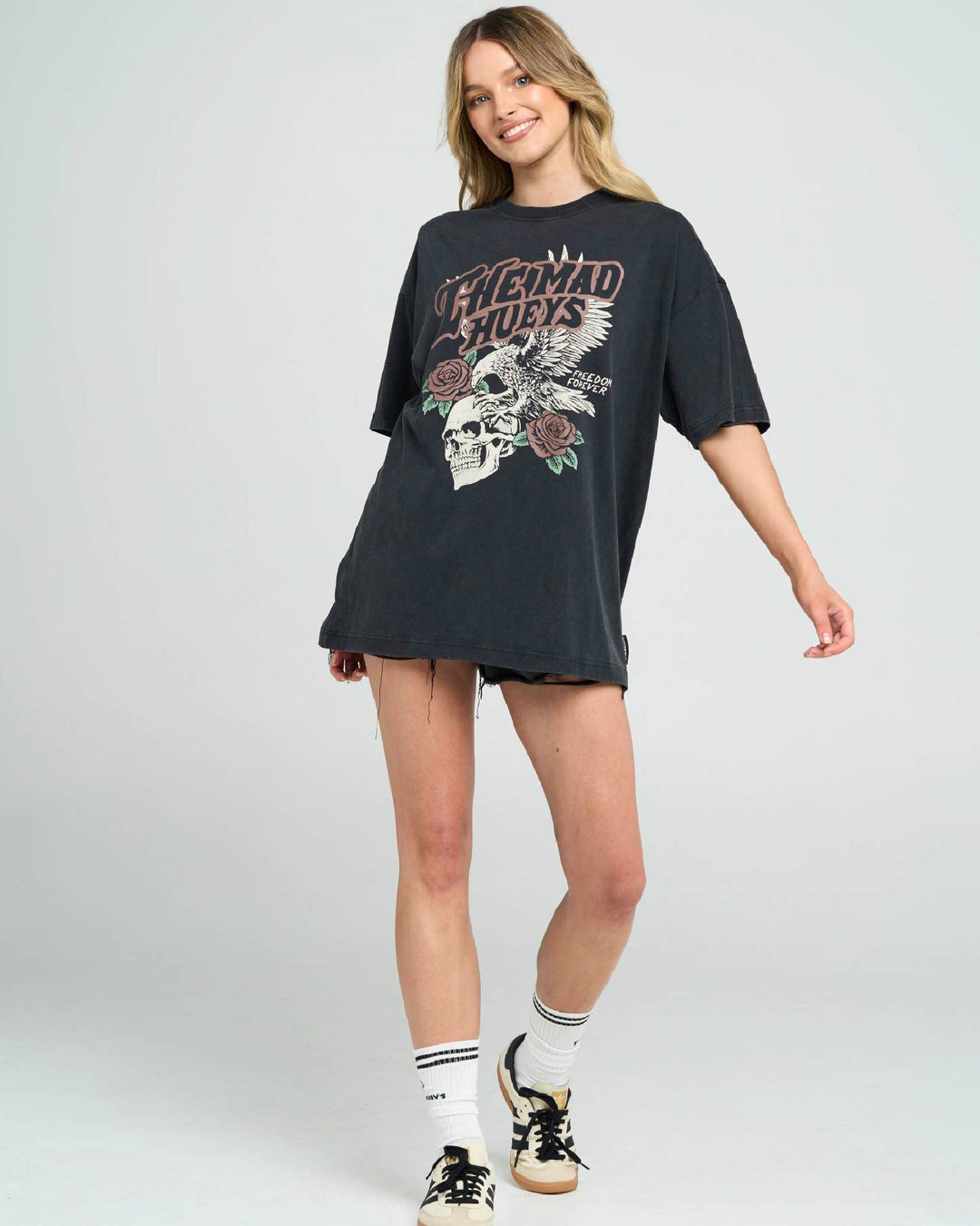 FREEDOM FOREVER | WOMENS OVERSIZED TEE - WASHED BLACK