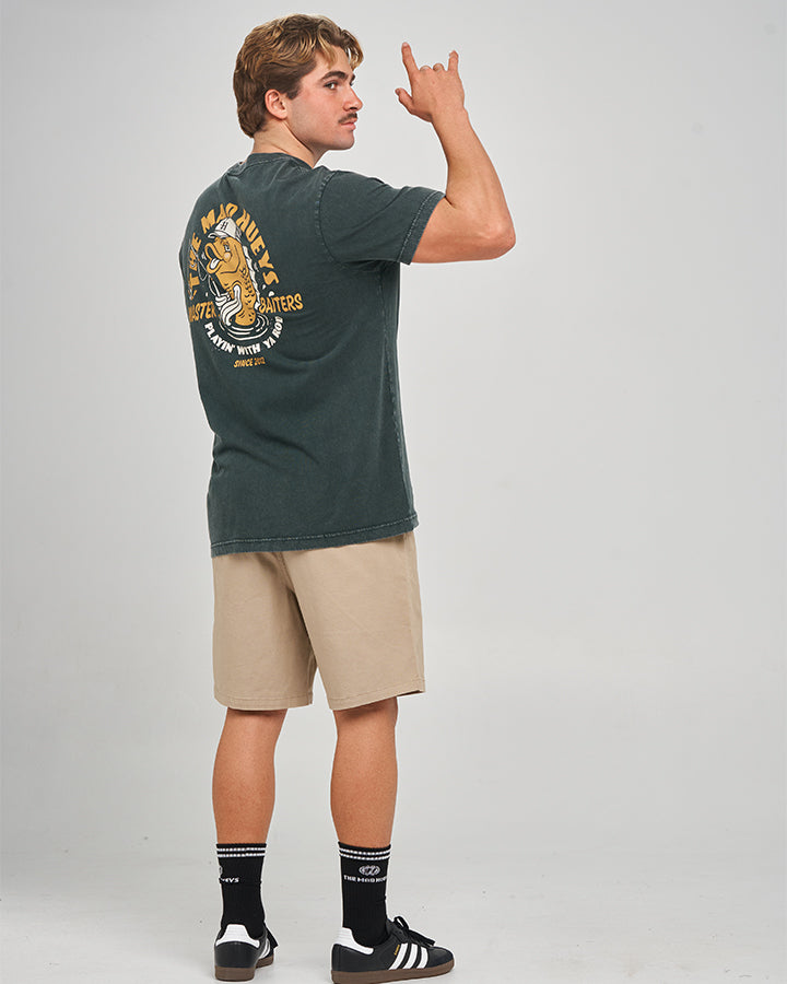 MASTER BAITERS | SS TEE - PINE GREEN WASHED