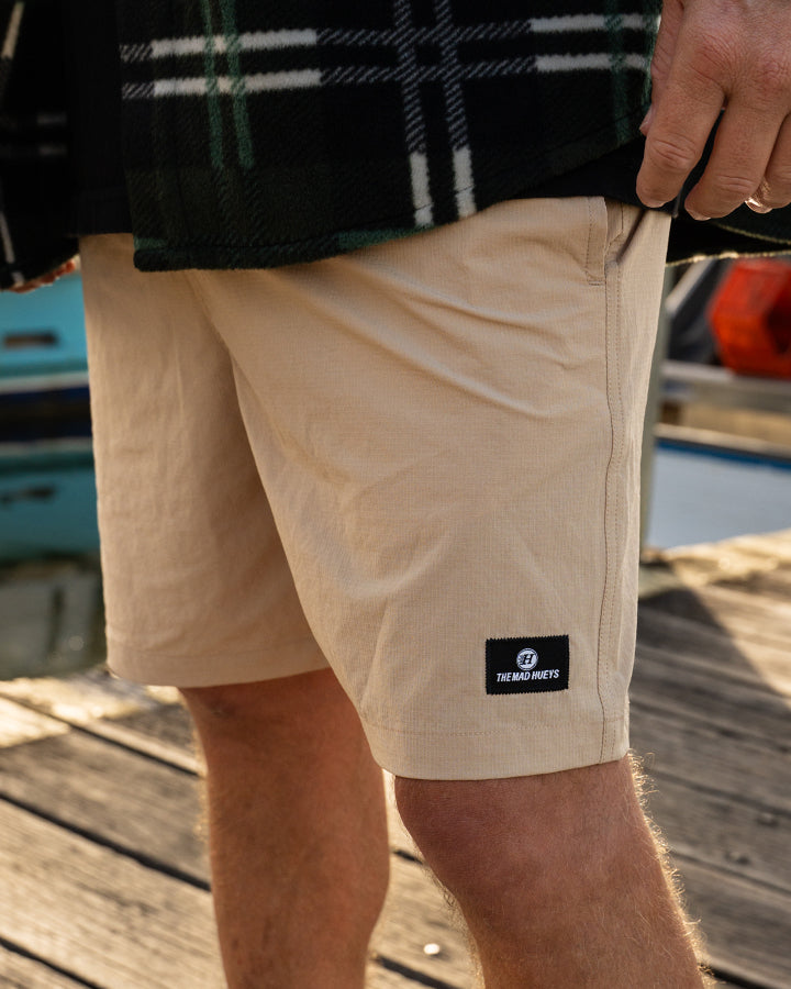 FREESTYLE | 18" SWIM VOLLEY SHORT - TAN