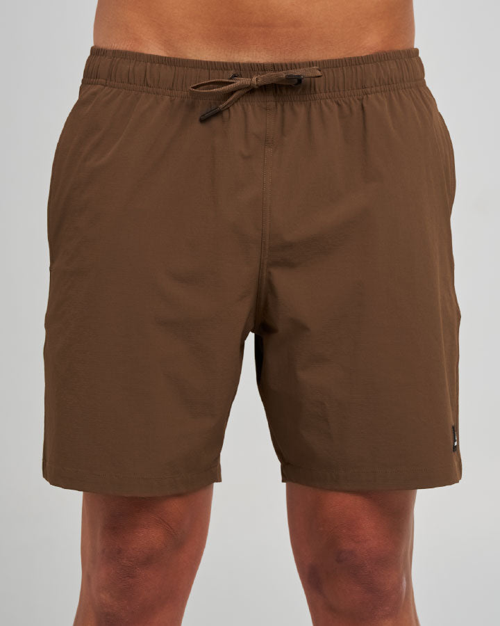 FREESTYLE | 18" SWIM VOLLEY SHORT - WALNUT