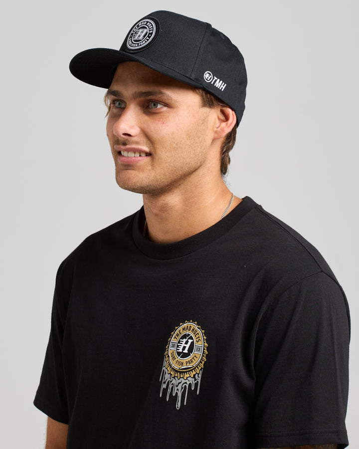 H SERIES | TWILL SNAPBACK - BLACK