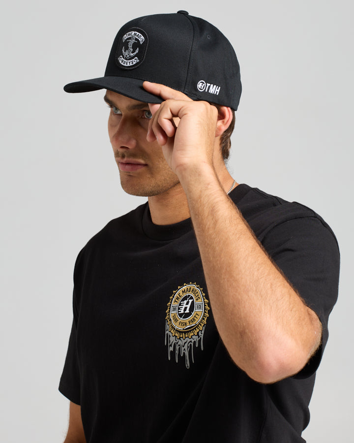 SKULL ANCHOR | TWILL SNAPBACK - BLACK