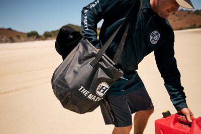 HUEYS DRY | BUCKET BAG - BLACK