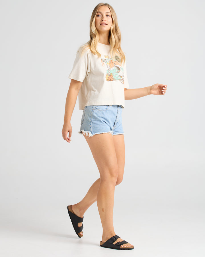 LOCALS ONLY | WOMENS BOXY SS TEE - STONE