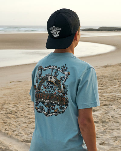 THE SEA CAPTAIN | YOUTH SS TEE - STEEL BLUE