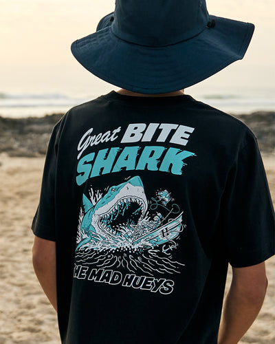 GREAT BITE SHARK | YOUTH SS TEE - BLACK