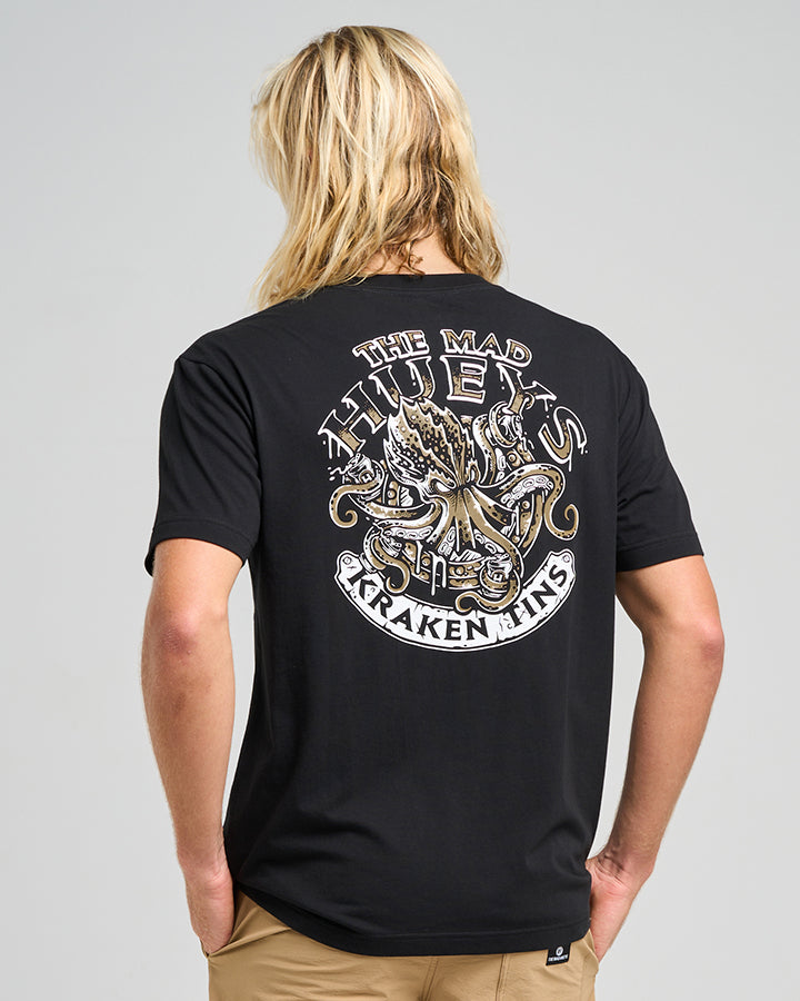 KRAKEN PORT HOLE | SS TEE - BLACK