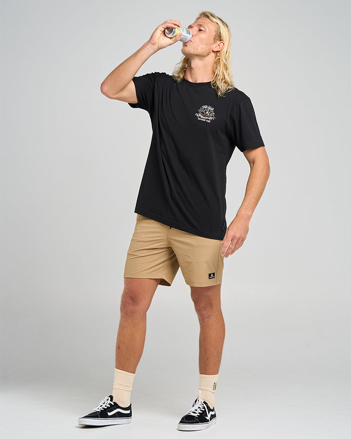 KRAKEN PORT HOLE | SS TEE - BLACK