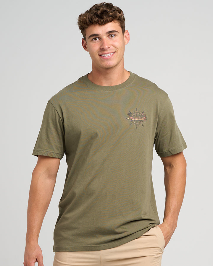 THE SEA CAPTAIN | SS TEE - OLIVE