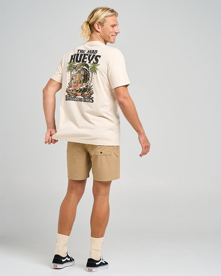 BARRELS AND BEERS | SS TEE - CEMENT