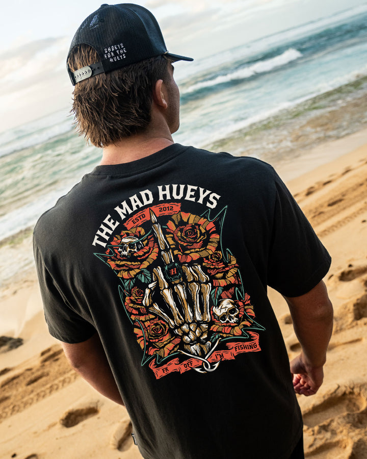 The Mad Hueys Shield FK Off SS T-shirt in Vintage Black