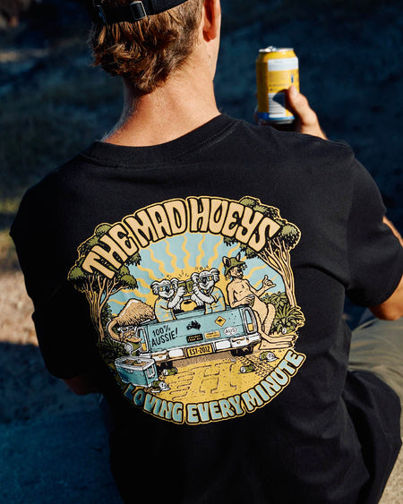 LOVING EVERY UTE | SS TEE - BLACK