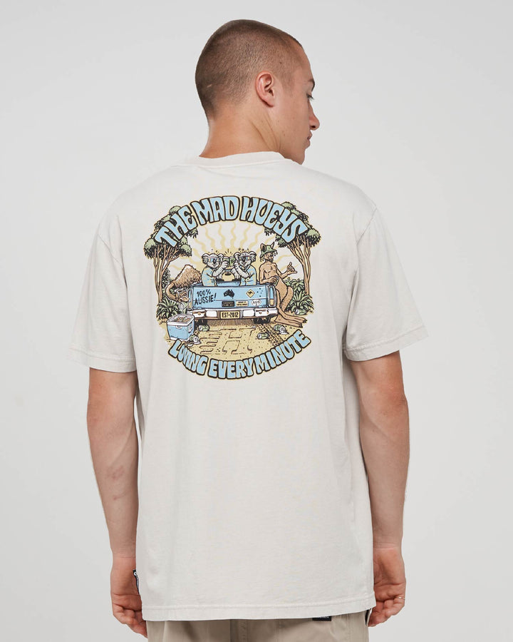 LOVING EVERY UTE | SS TEE - SMOKE WASHED
