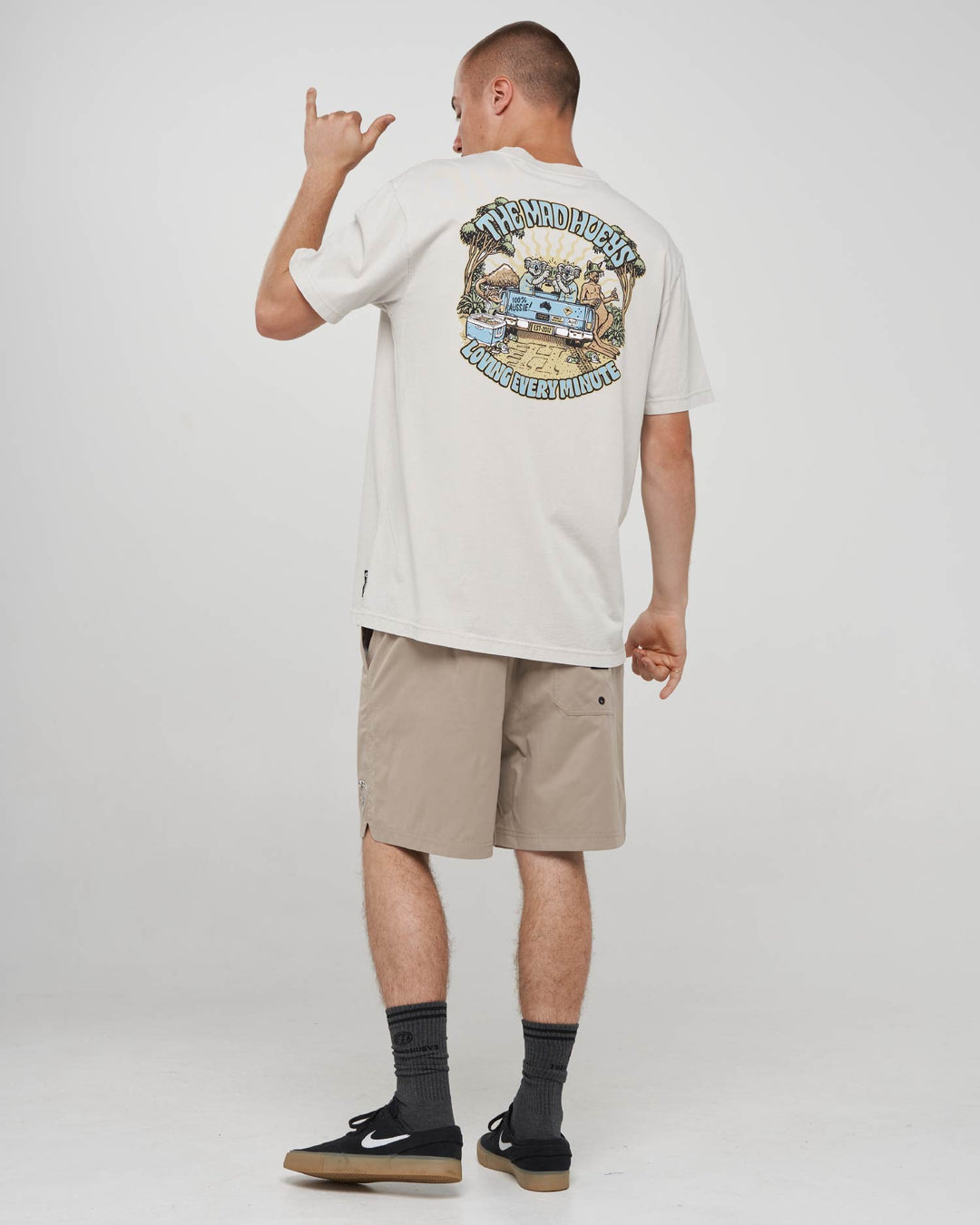 LOVING EVERY UTE | SS TEE - SMOKE WASHED