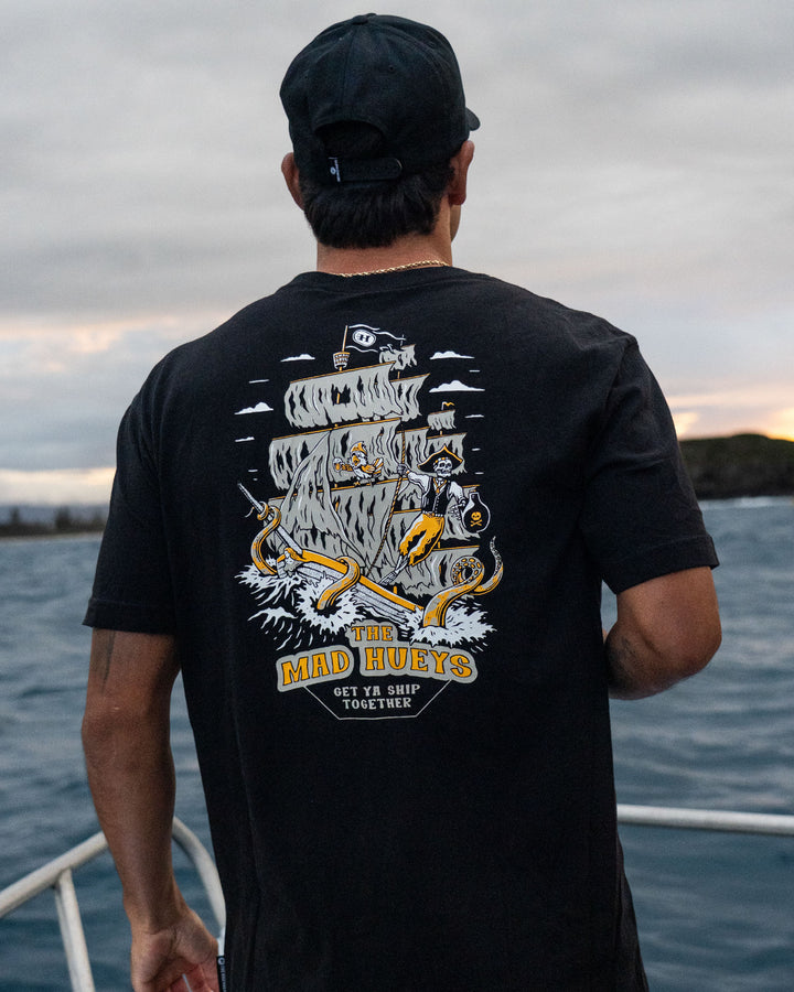 GET YA SHIP | SS TEE - BLACK