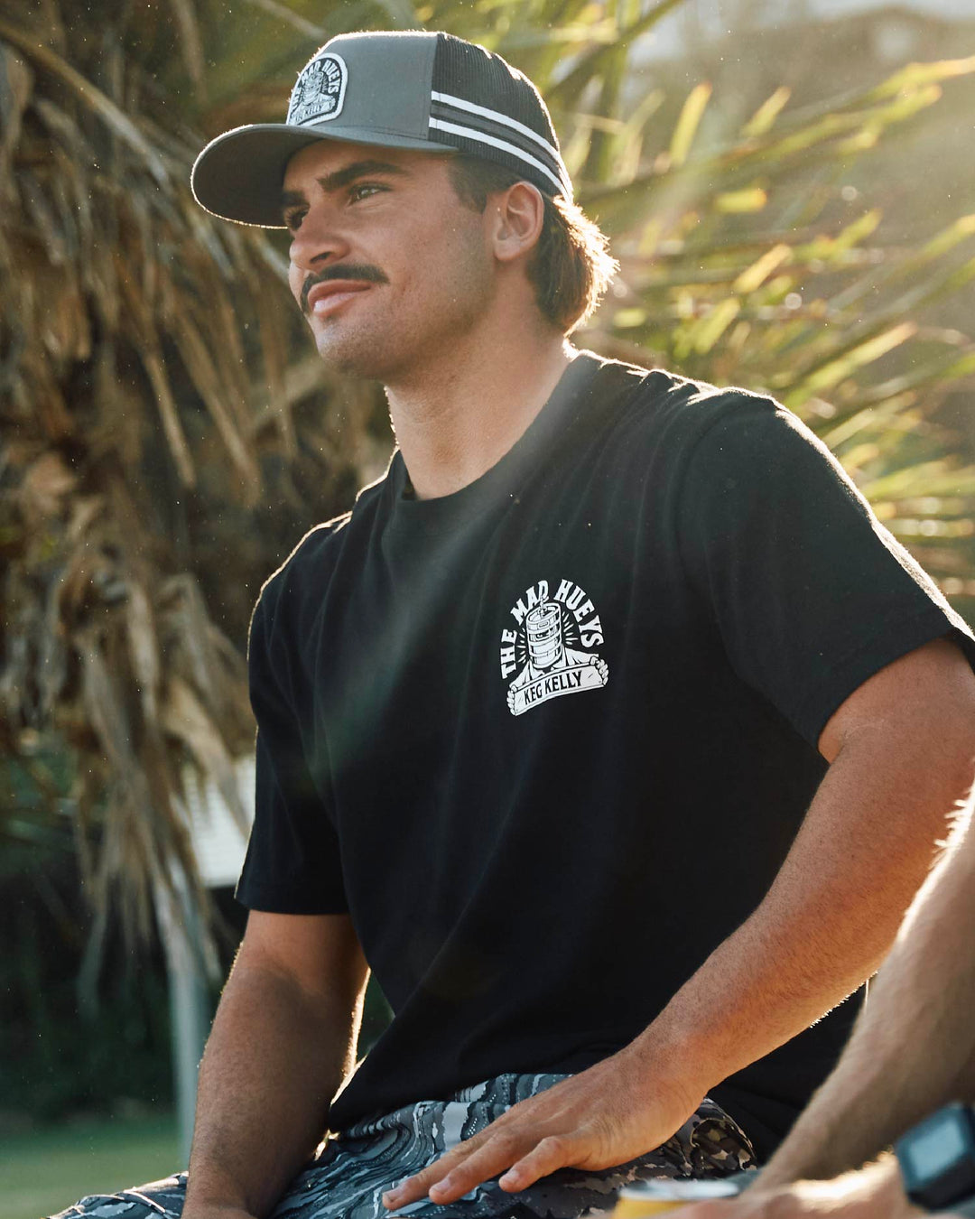 SUCH IS KELLY | SS TEE - BLACK