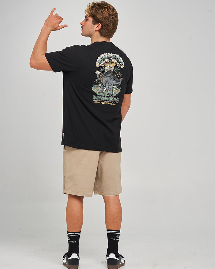 KEGOSAURUS | GRANDPA SS TEE - BLACK