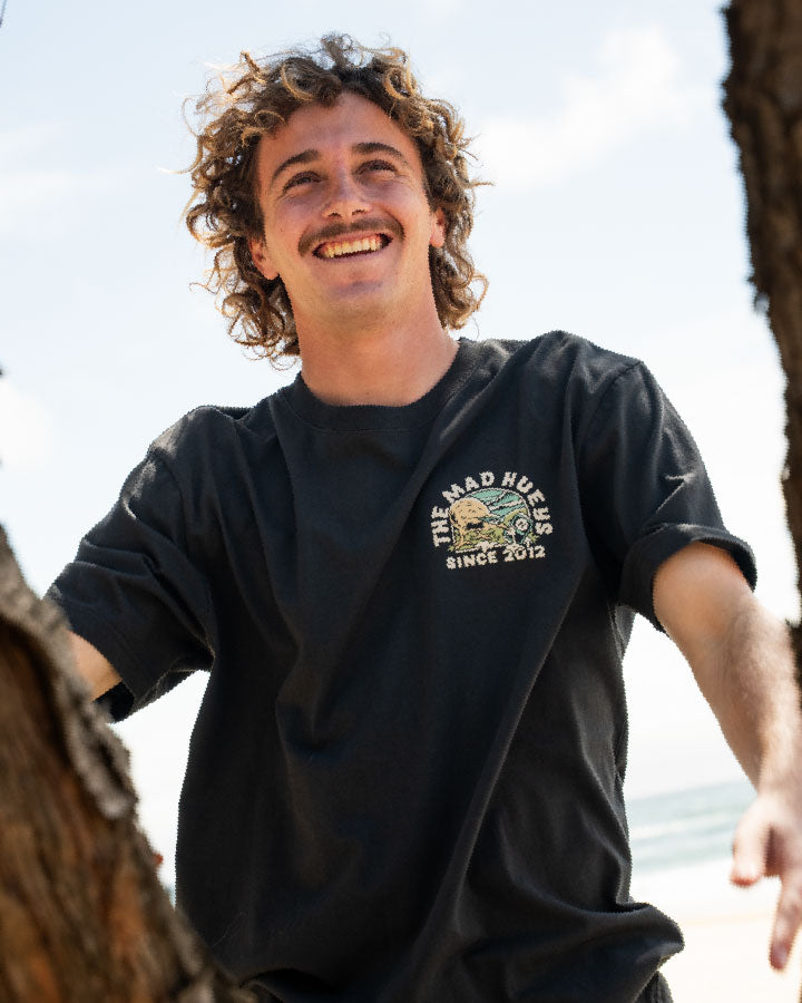 KIWI SPIKED | SS TEE - VINTAGE BLACK