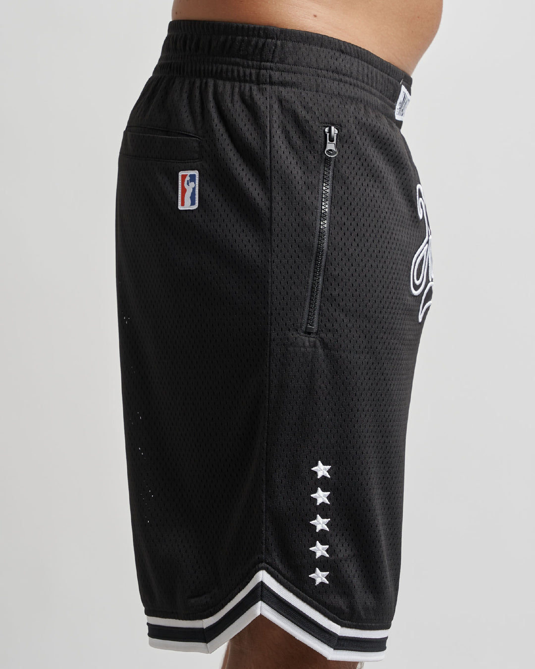 HUEYS | BASKETBALL SHORT - BLACK
