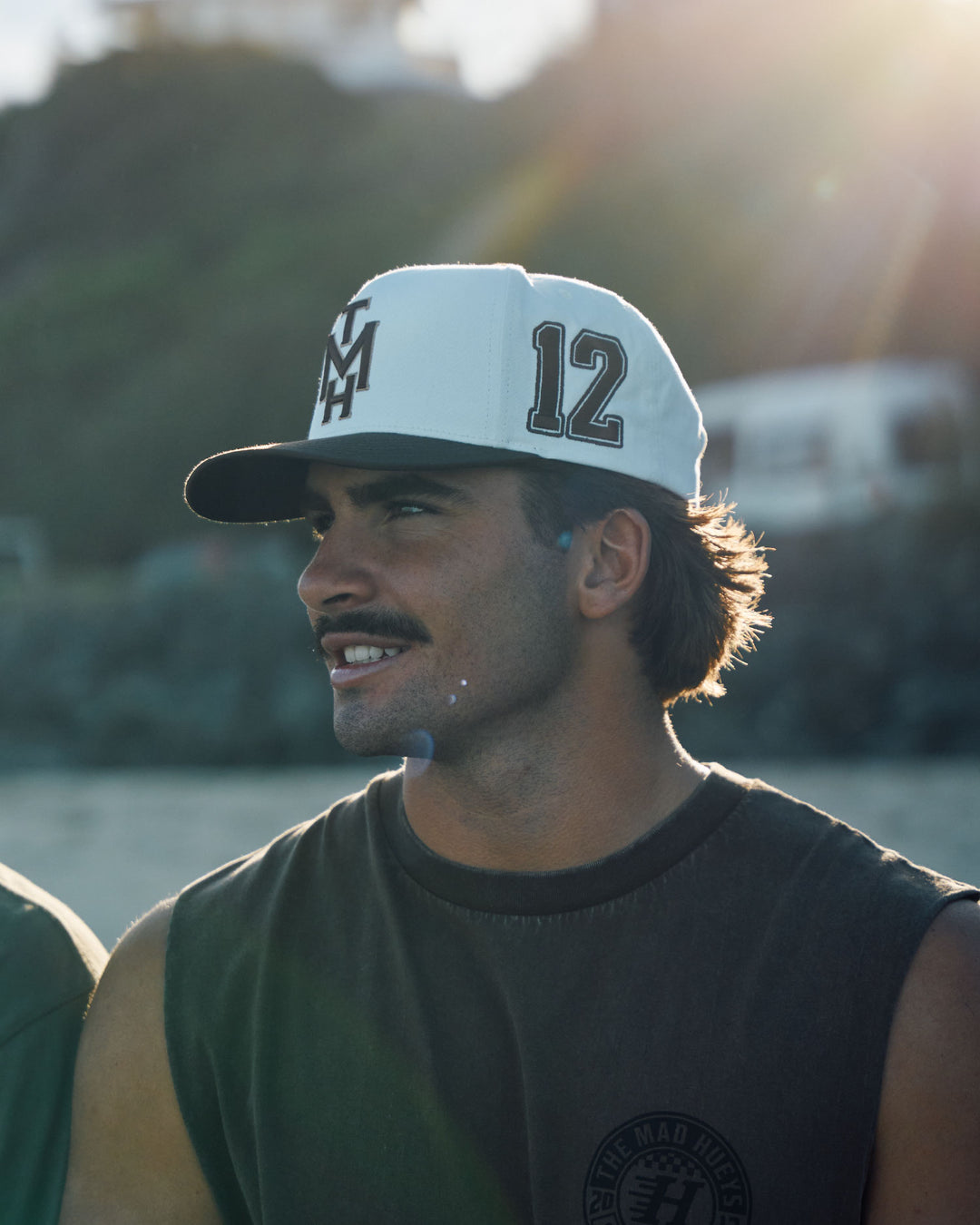 NEW HUEYS | TWILL SNAPBACK - WHITE