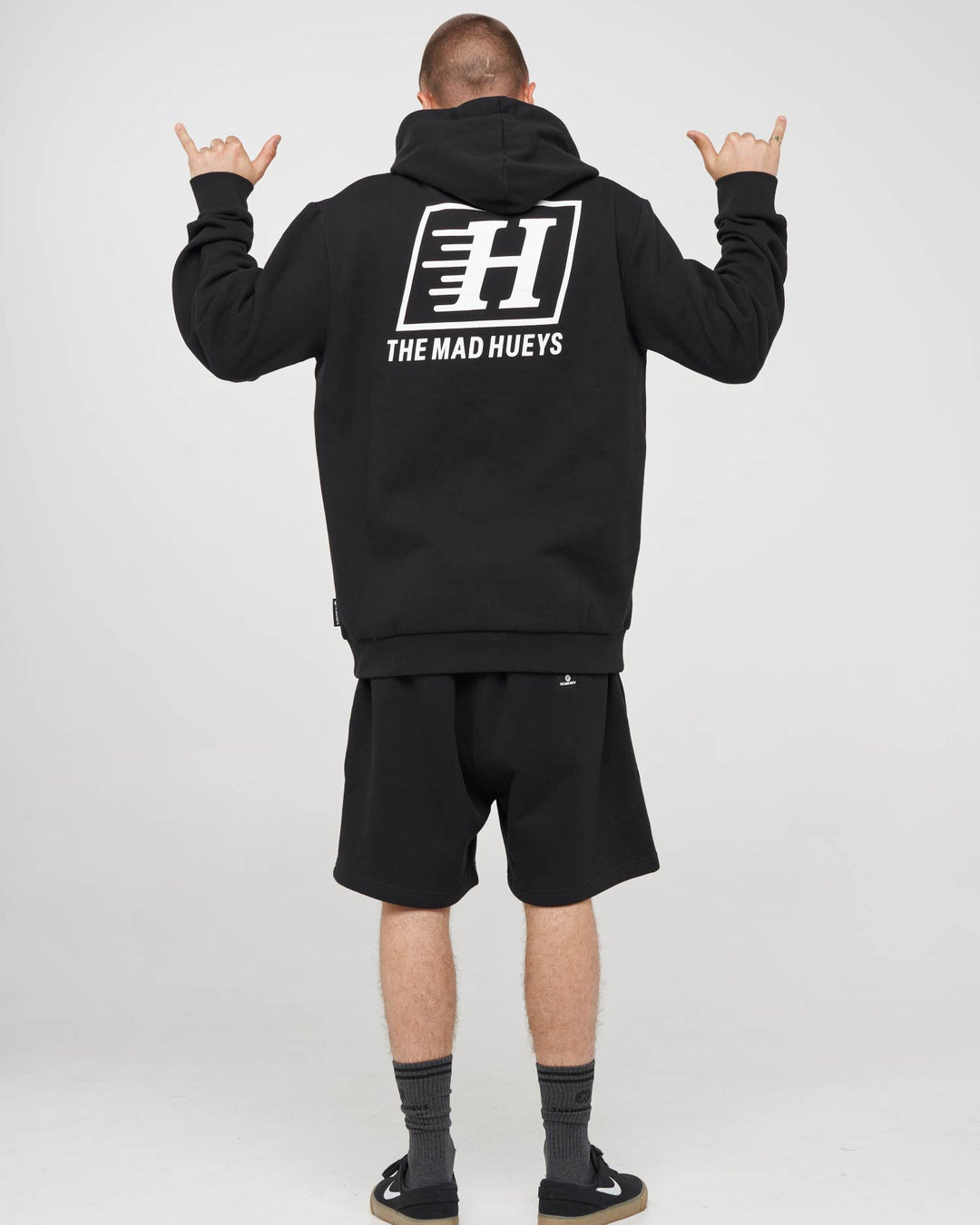 PARALLEL HUEYS | HOODED PULLOVER - BLACK