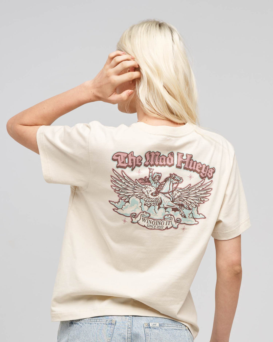 The Mad Hueys Winging It women's SS T-shirt in Stone