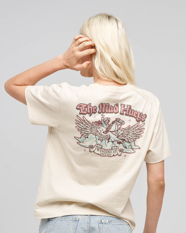 The Mad Hueys Winging It women&