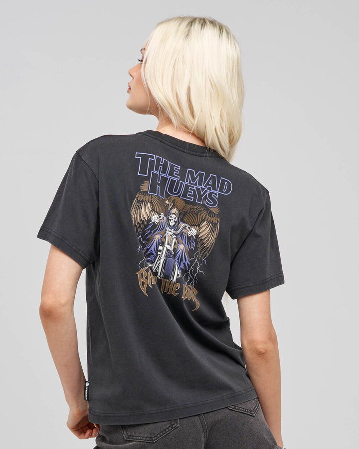 BAD TO THE BONE | WOMENS SS TEE - WASHED BLACK