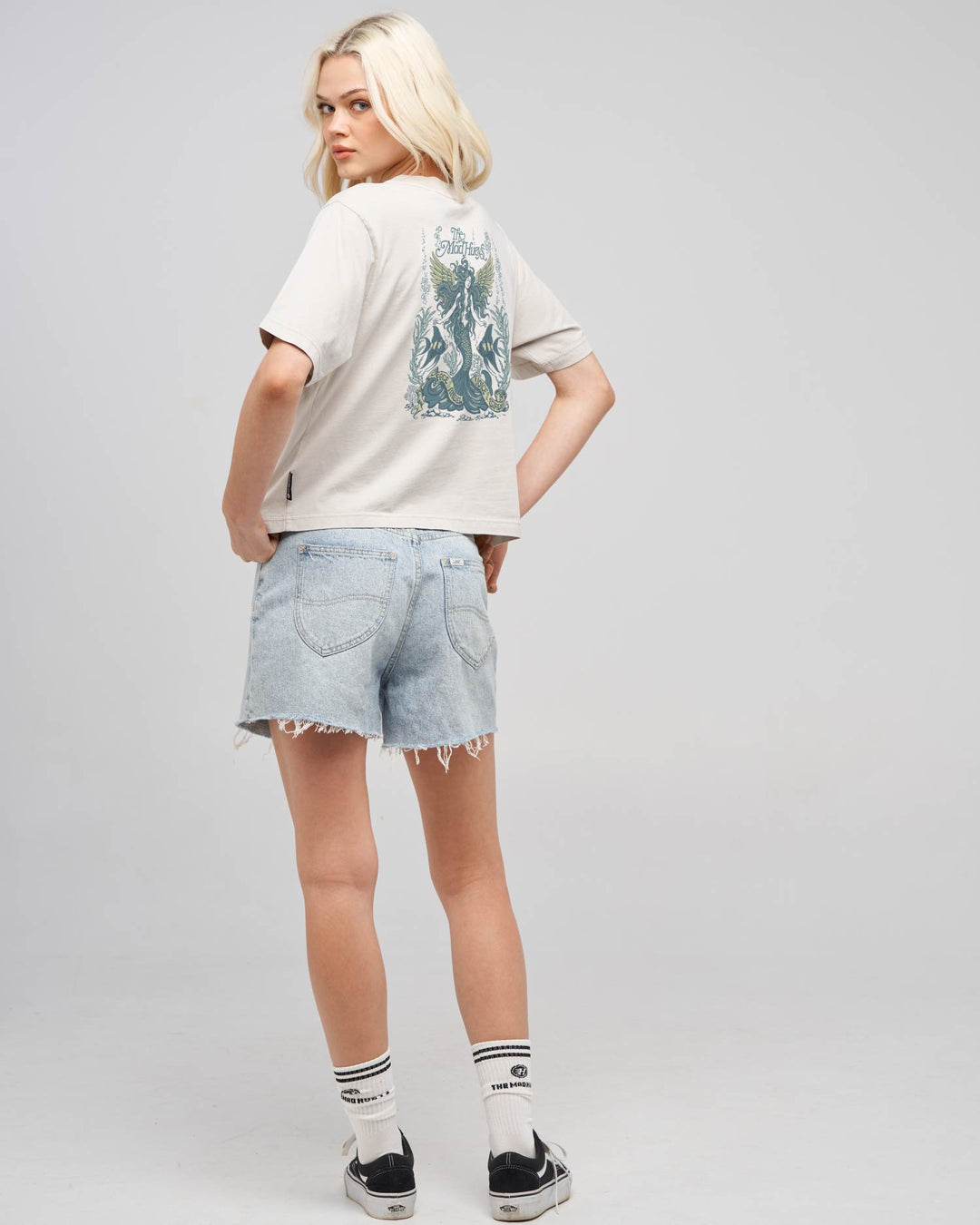 SIREN ANGEL | WOMENS BOXY TEE - SMOKE WASHED