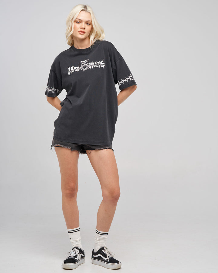 METAL HEART | WOMENS OVERSIZED TEE - WASHED BLACK