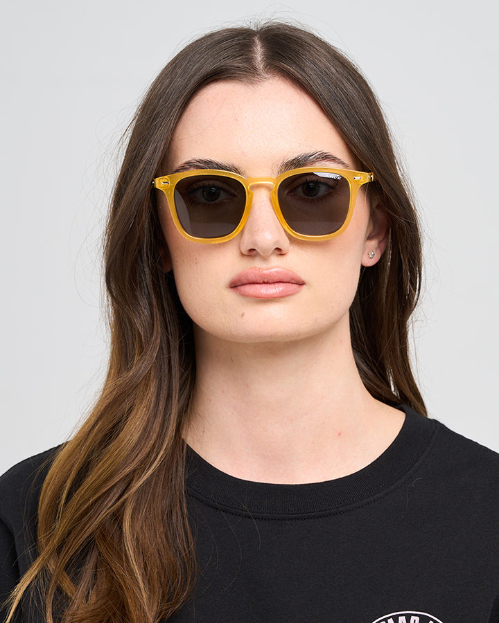 DEL RAY | WOMENS POLARISED SUNGLASSES - CHAMPAGNE
