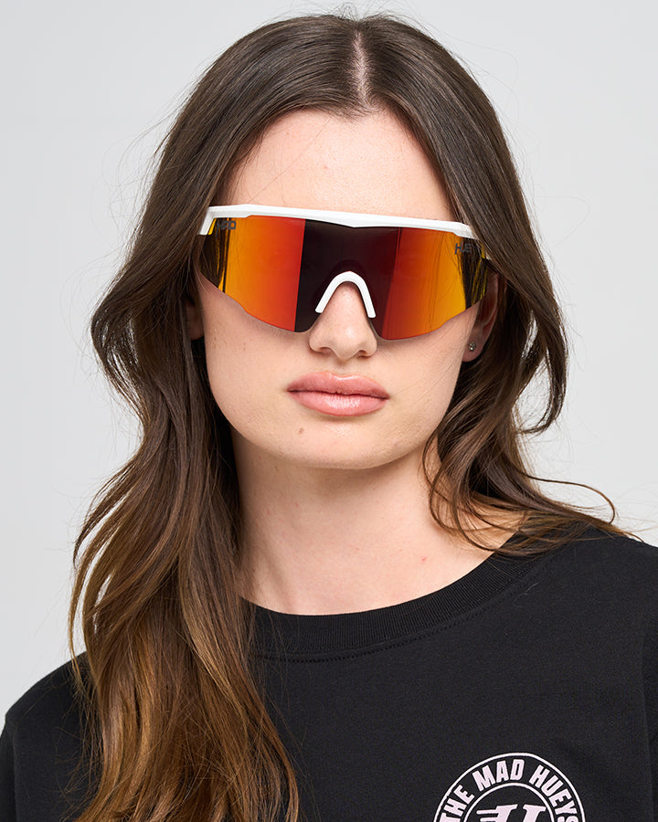 DOSES WOMENS RED MIRROR SUNGLASSES MATTE WHITE – The Mad Hueys
