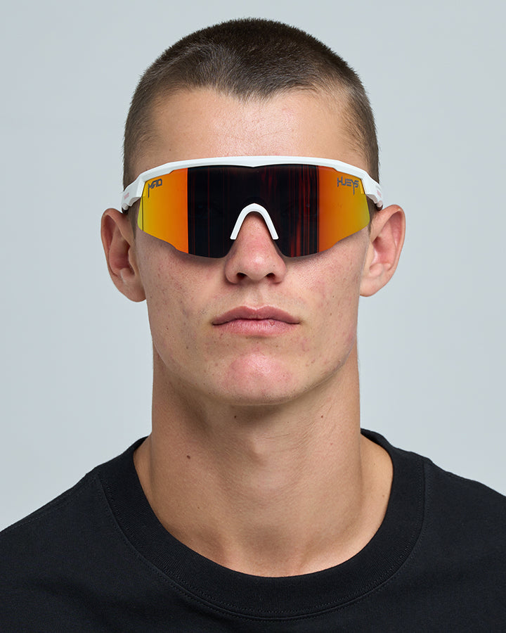 DOSE | RED MIRROR SUNGLASSES - MATTE WHITE