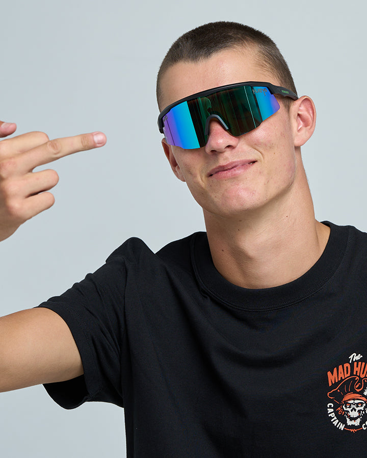 DOSE | GREEN MIRROR SUNGLASSES - MATTE BLACK