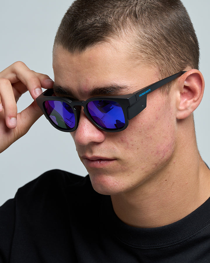 X ANGLER | BLUE MIRROR POLARISED SUNGLASSES - MATTE BLACK