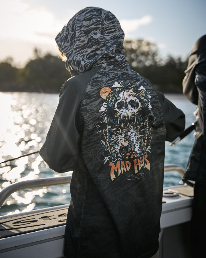 SKULL PARADISE JUNGLE | YOUTH HOODED FISHING JERSEY - OLIVE