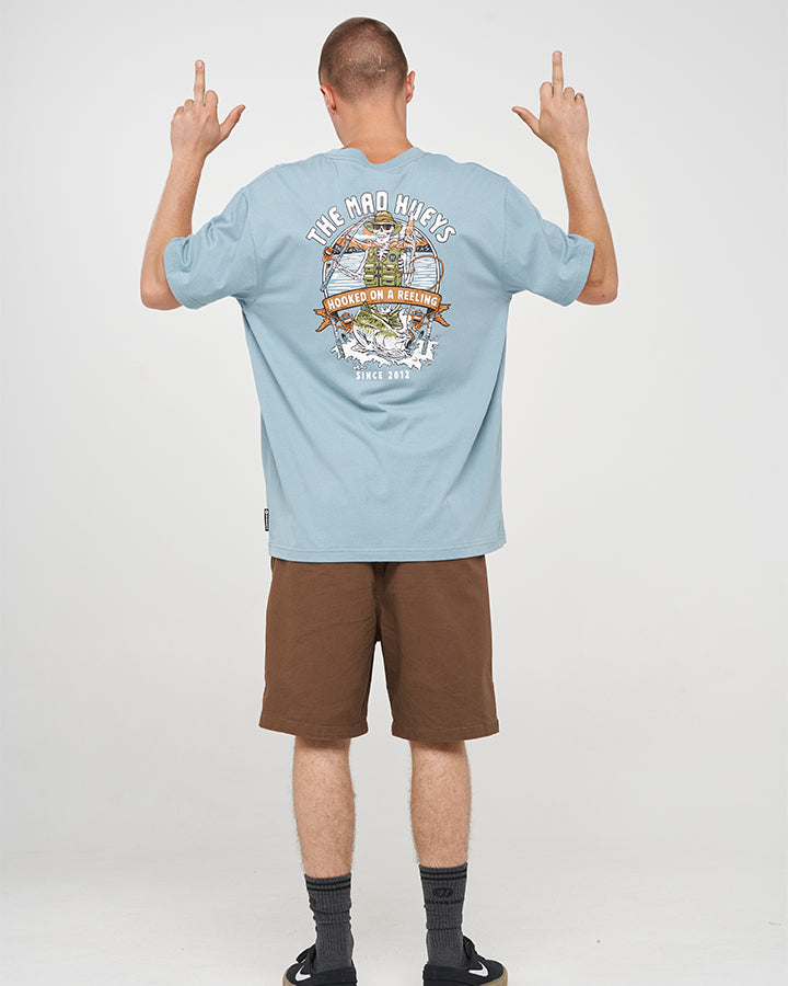 HOOKED ON A REELING | SS TEE - STEEL BLUE