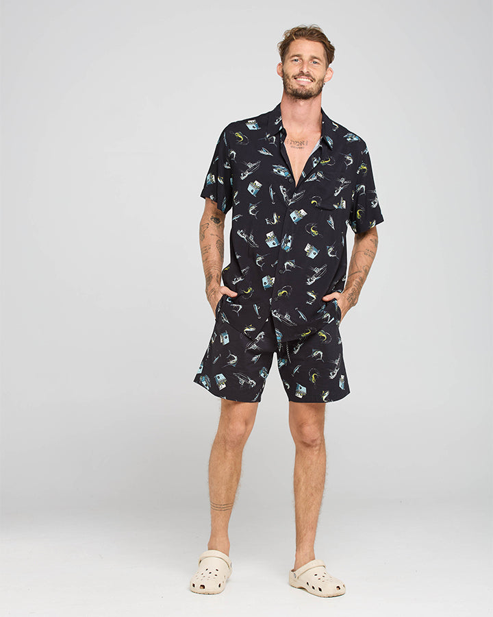 BUCKET LIST | SS SHIRT - BLACK